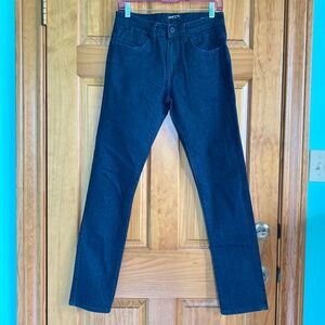 Kenneth Cole gently used dark blue slim fit 30x32 jeans in excellent condition